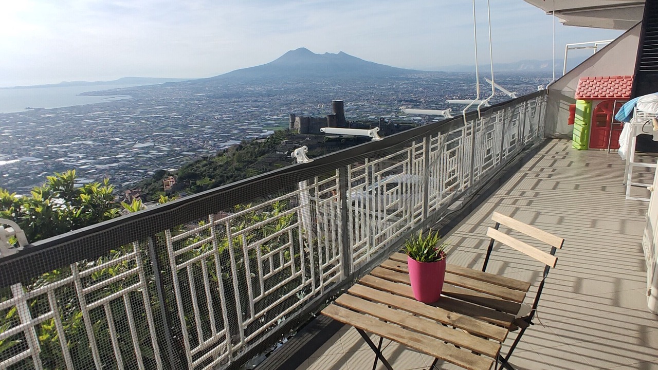 Photo of Outdoor in Lettere