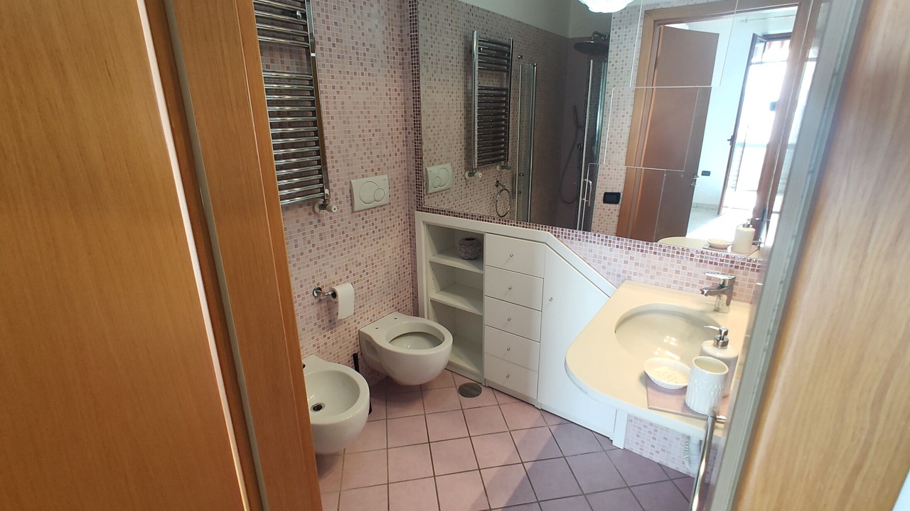 Photo of Bathroom in Lettere