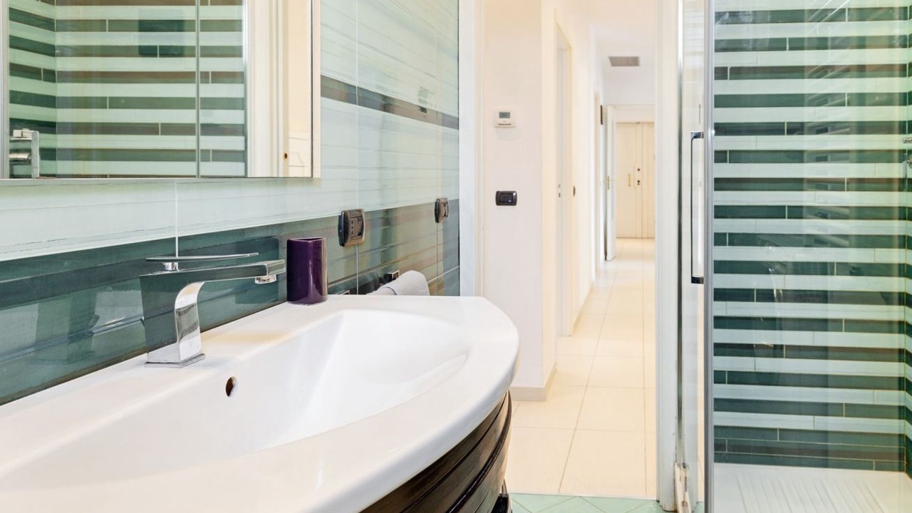 Photo of Bathroom in Arenella