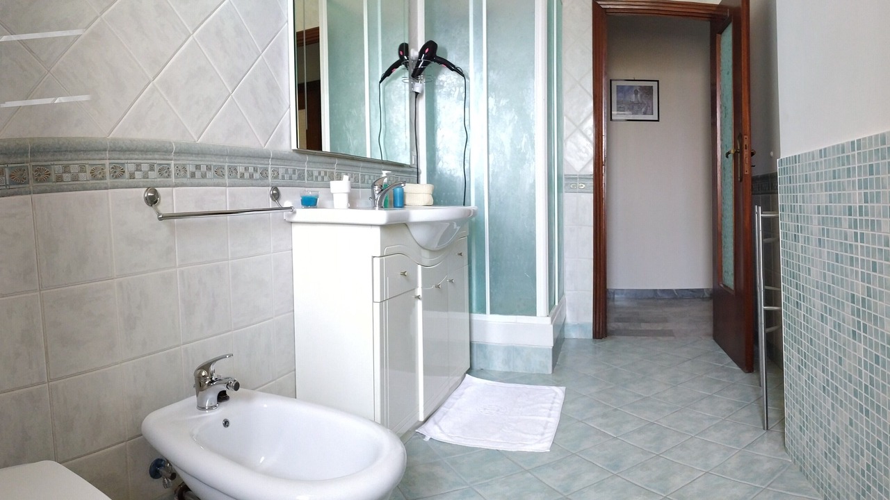 Photo of Bathroom in Portici