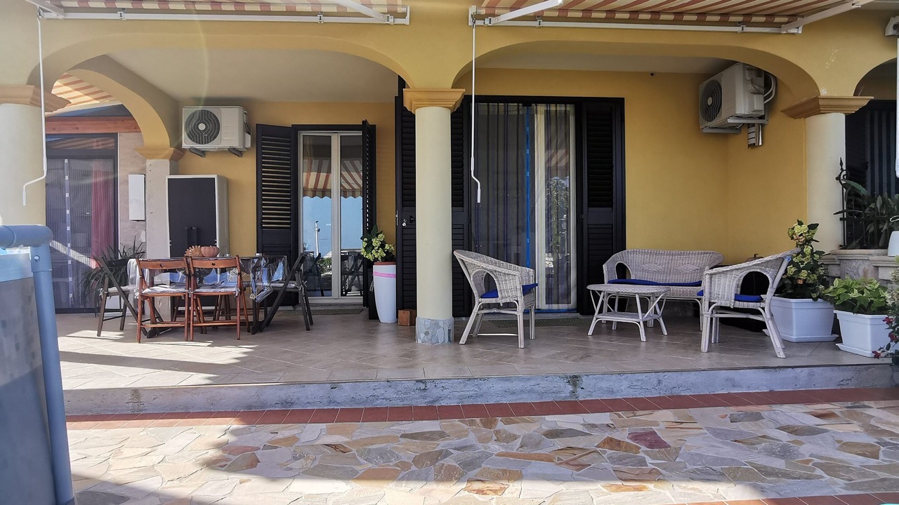 Photo of Outdoor in Briatico