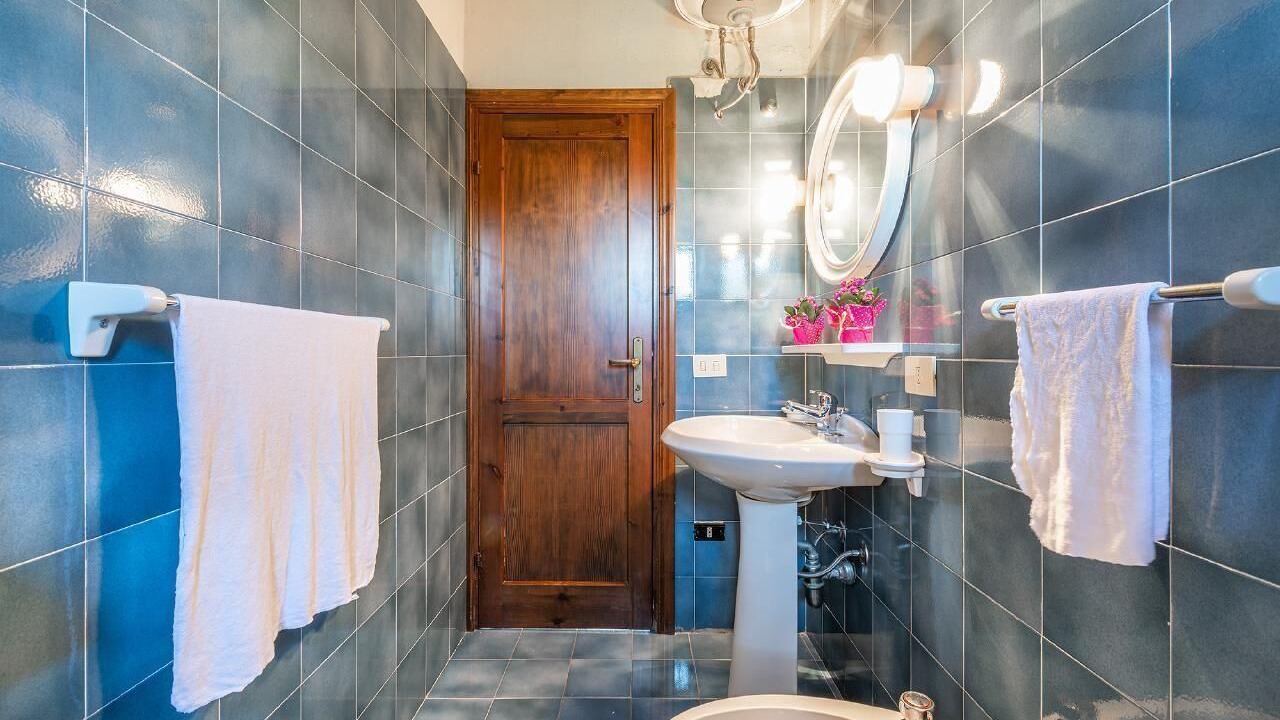 Photo of Bathroom in Porto Istana