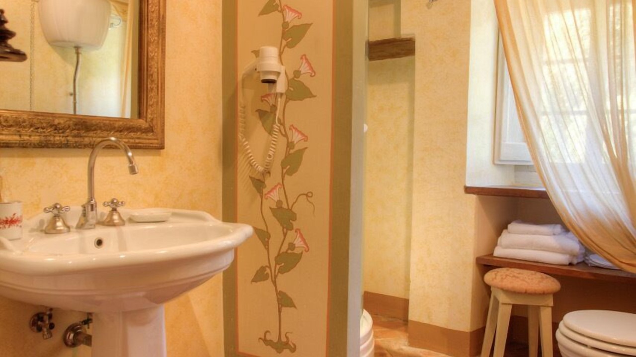 Photo of Bathroom in Cortona Old Town