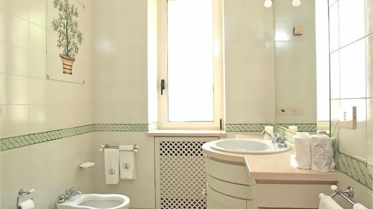 Photo of Bathroom in Ischia Porto