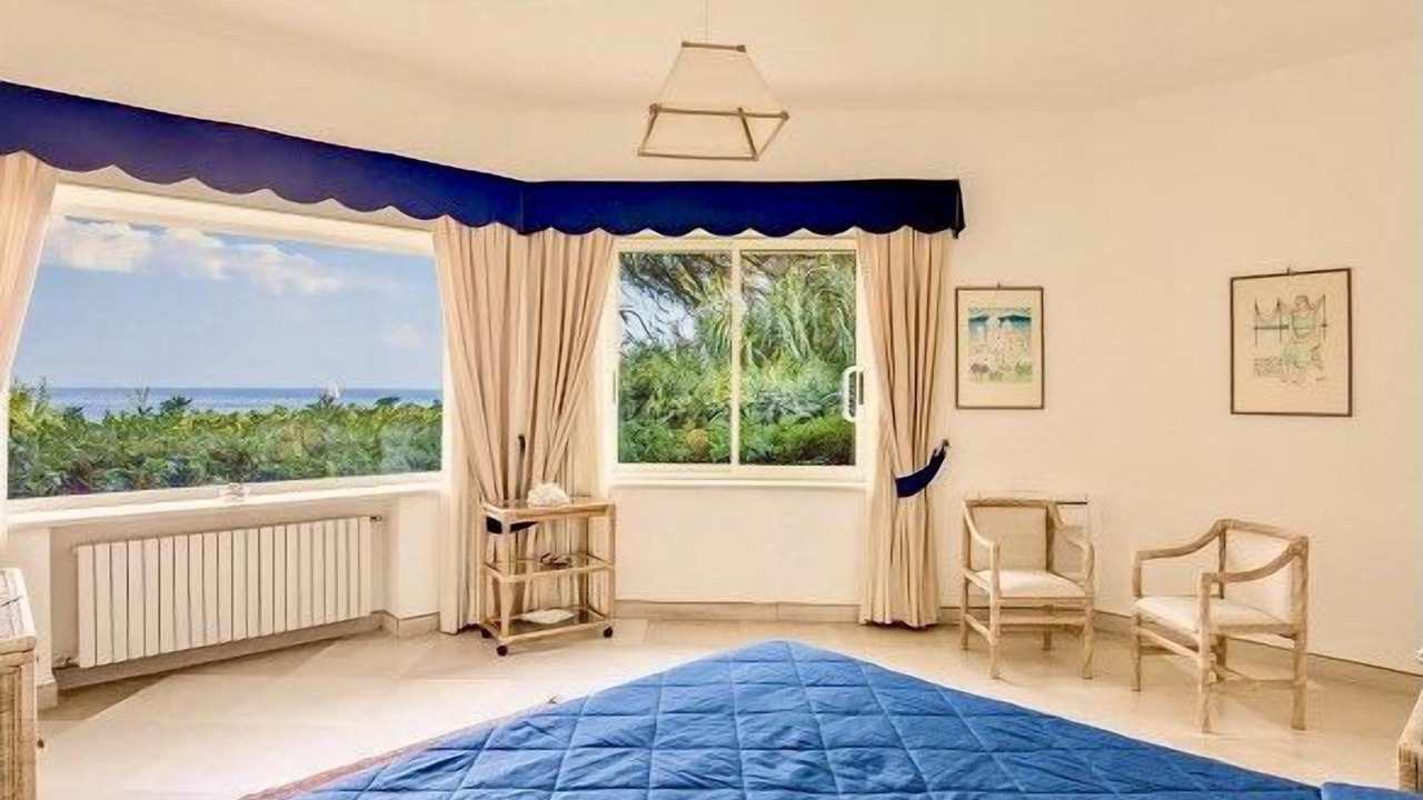 Photo of Bedroom in Ischia Porto