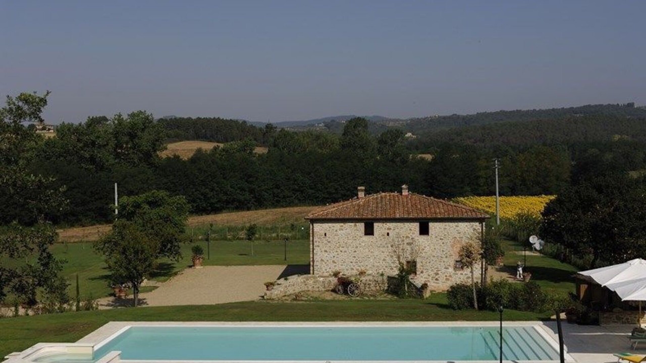 Photo of Outdoor in Levane