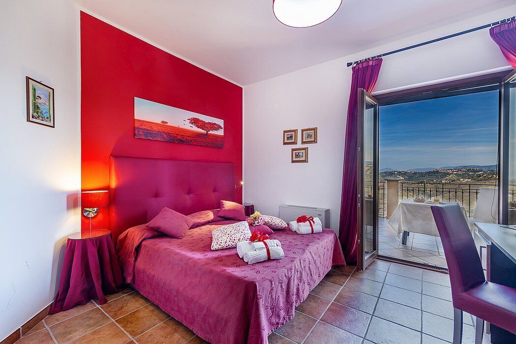 Photo of Bedroom in Laureana Cilento