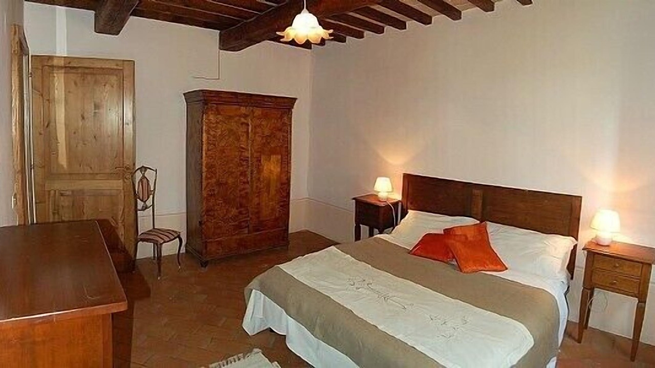 Photo of Bedroom in Montone