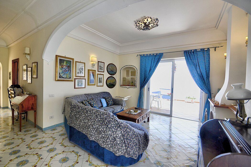 Photo of Livingroom in Praiano