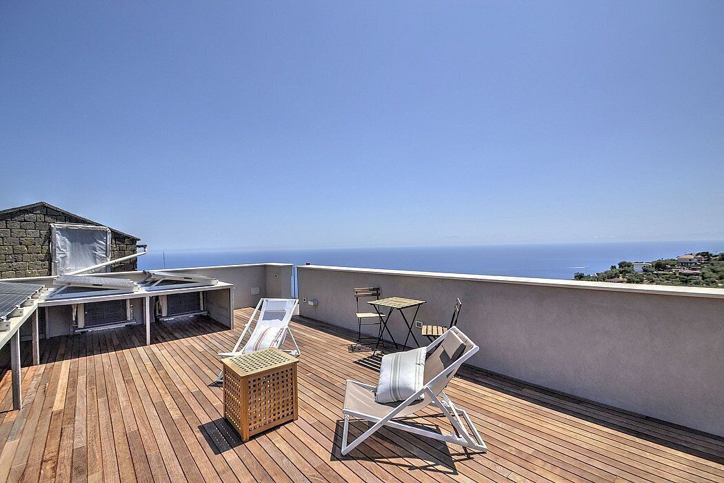 Photo of Patio Balcony in Sant'Agata sui Due Golfi