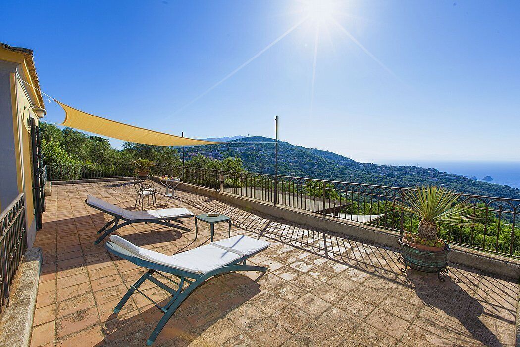Photo of Patio Balcony in Sant'Agata sui Due Golfi