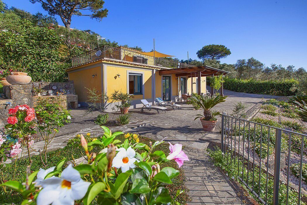 Photo of Outdoor in Sant'Agata sui Due Golfi