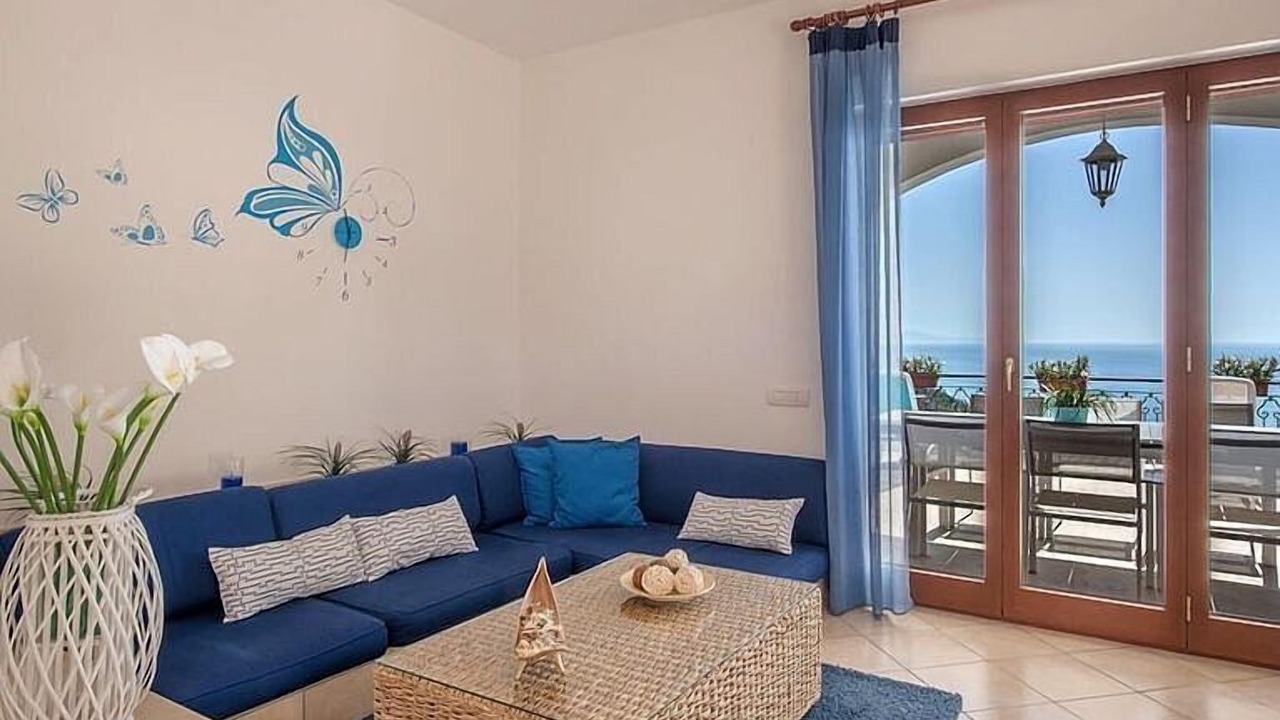 Photo of Livingroom in Sirenuse