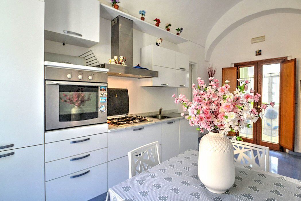 Photo of Kitchen in Meta