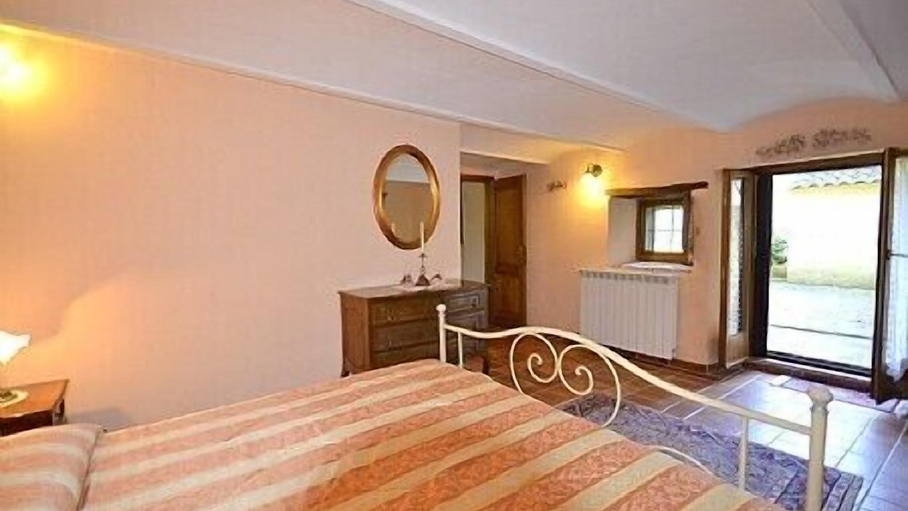 Photo of Bedroom in Castiglion Fiorentino