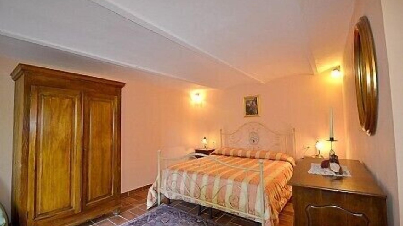 Photo of Bedroom in Castiglion Fiorentino