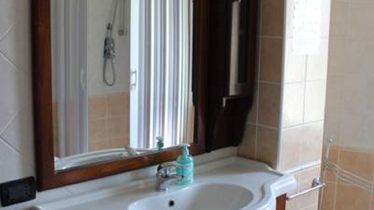 Photo of Bathroom in Catona