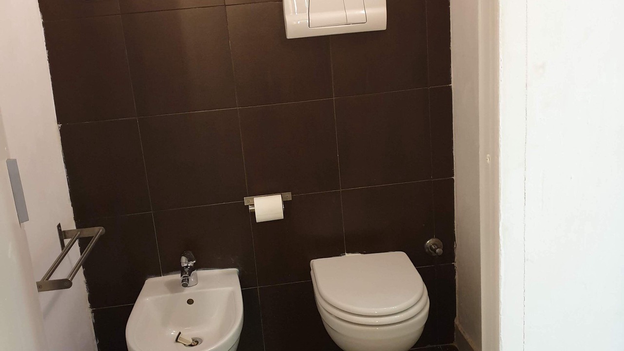 Photo of Bathroom in Naples City Centre