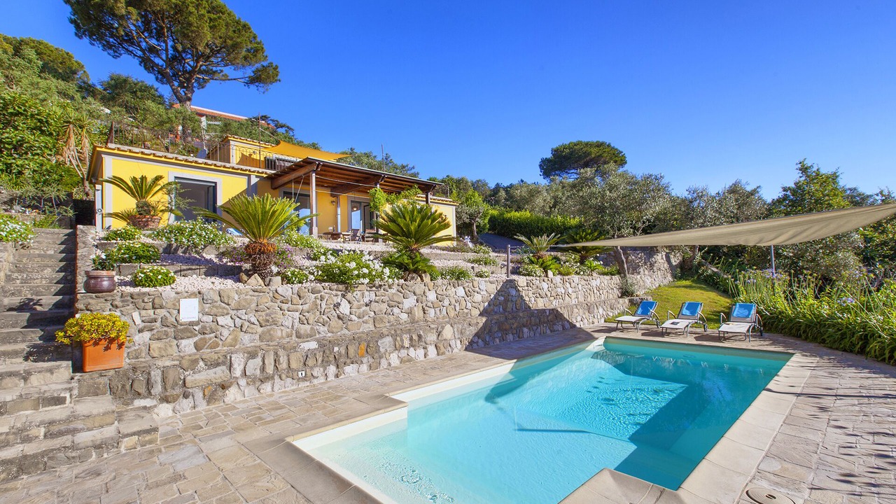 Photo of Outdoor in Sant'Agata sui Due Golfi