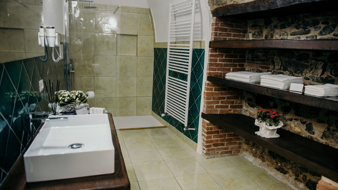 Photo of Bathroom in Villammare