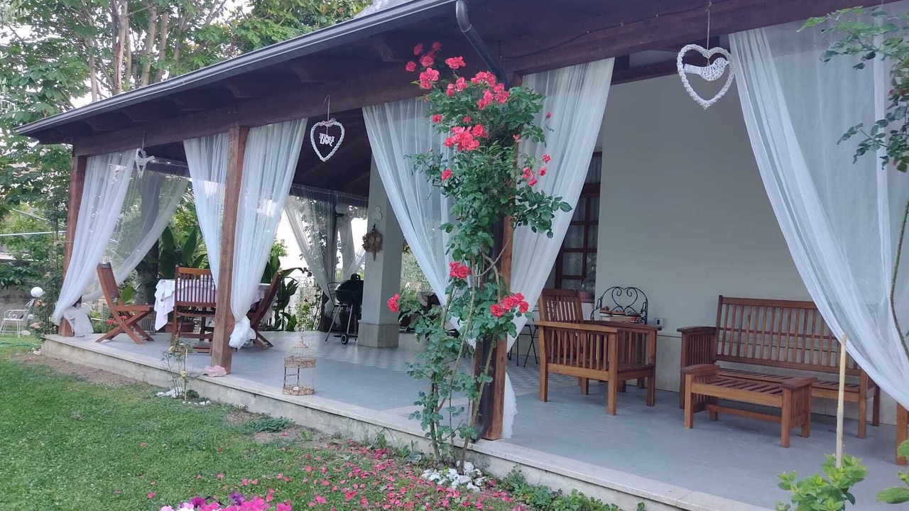 Photo of Outdoor in Tollo