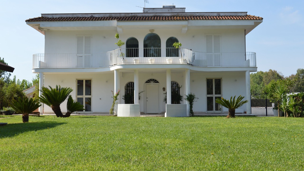 Photo of Outdoor in Latina