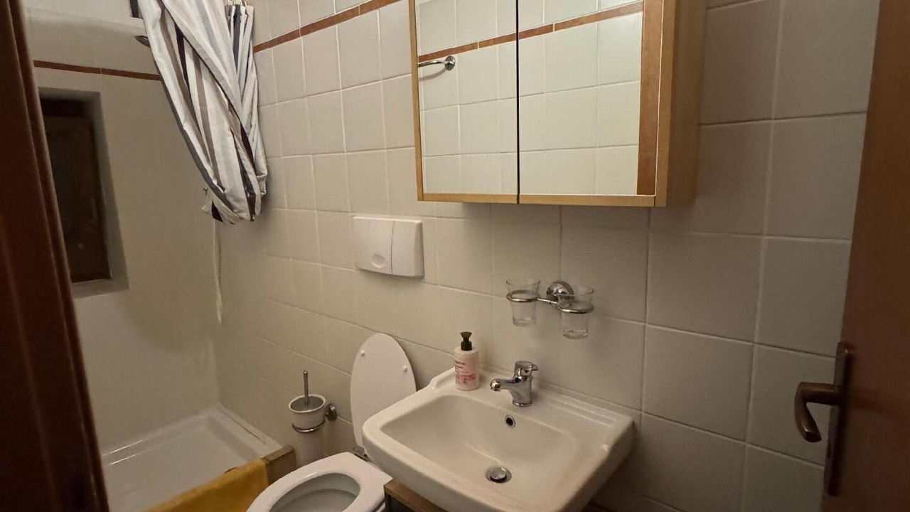 Photo of Bathroom in Girifalco