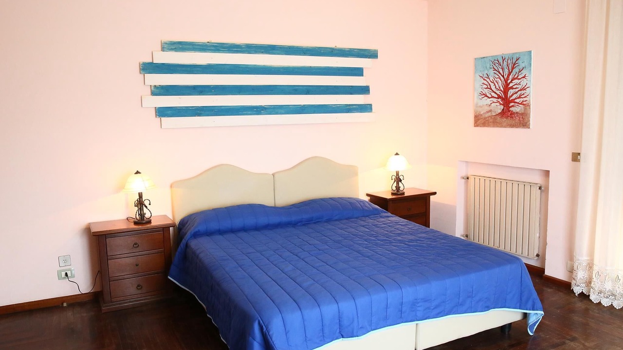 Photo of Bedroom in Villa San Giovanni