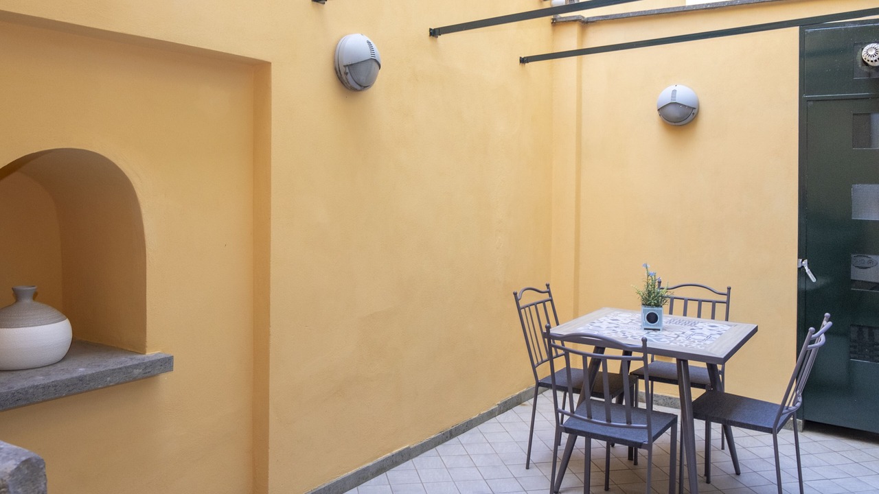 Photo of Outdoor in Meta