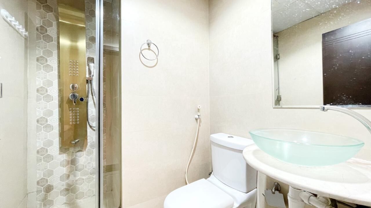 Photo of Bathroom in Dubai Sports City