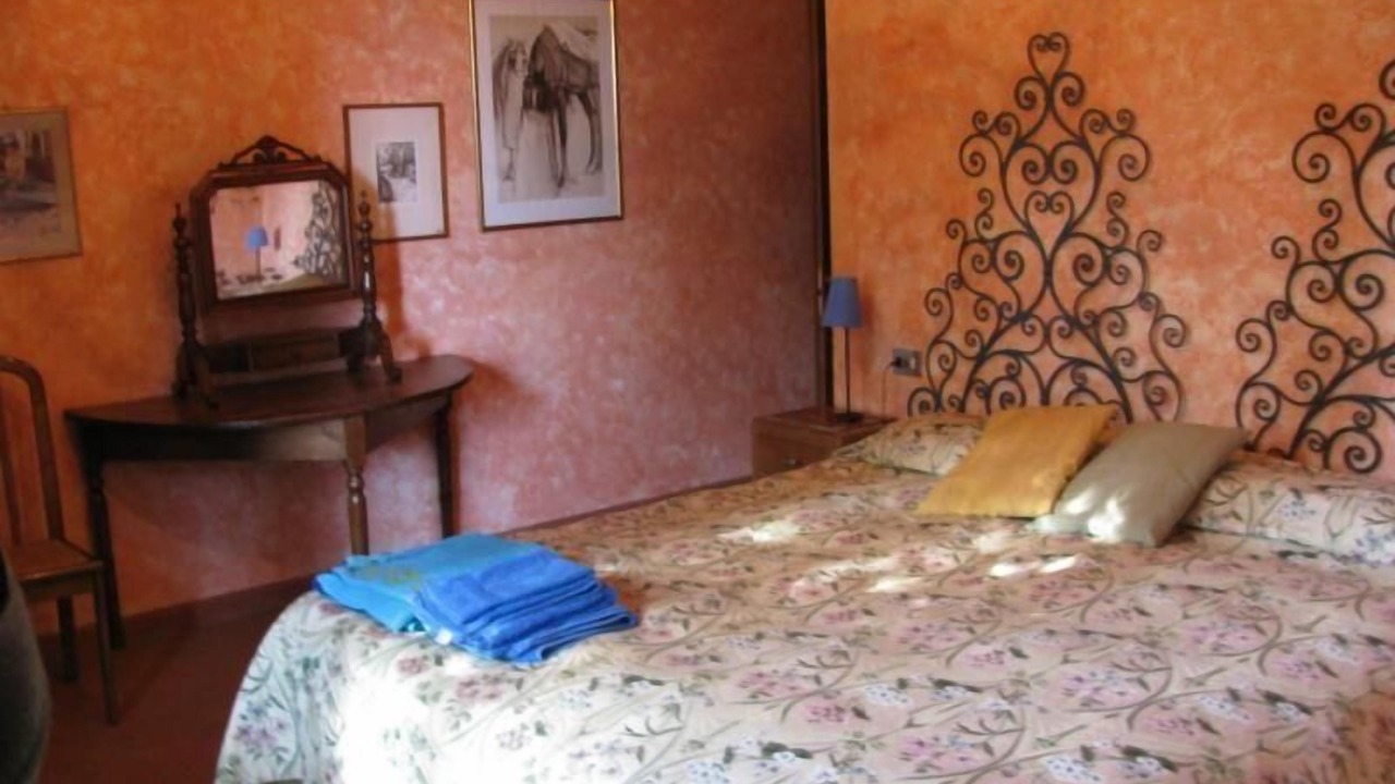 Photo of Bedroom in Castelfranco Piandisco