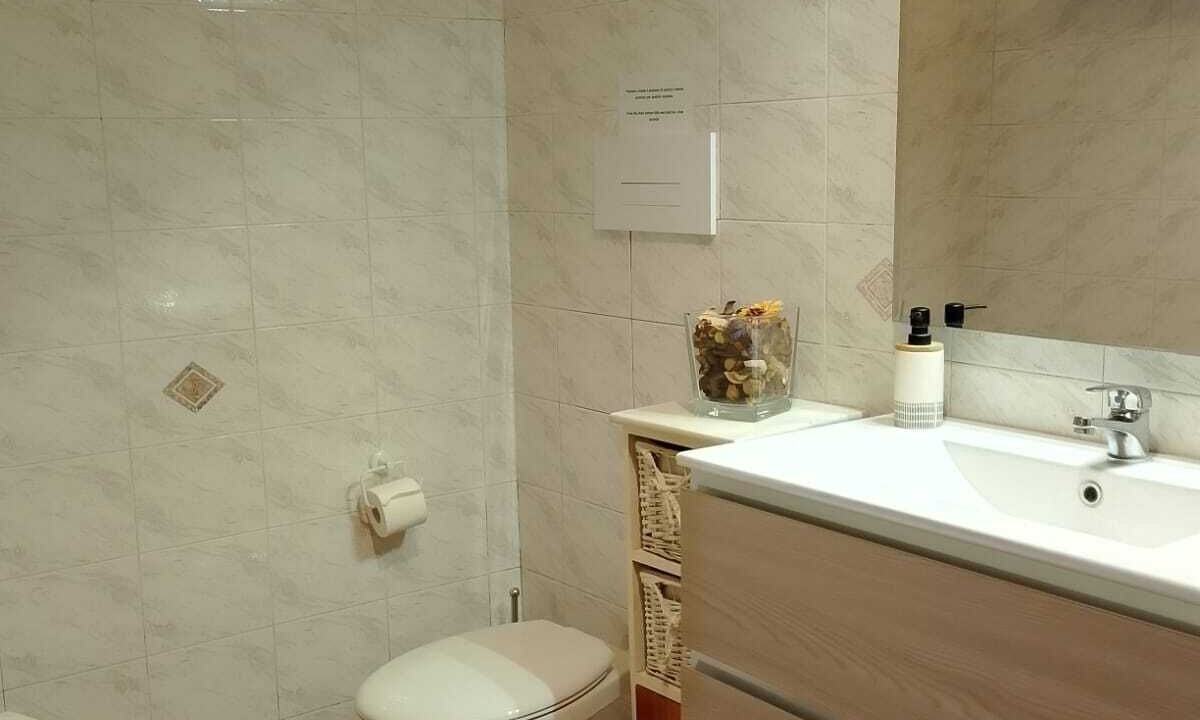 Photo of Bathroom in Naples City Centre