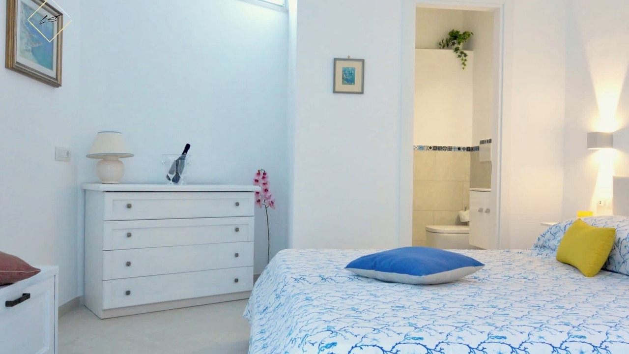 Photo of Bedroom in Capri