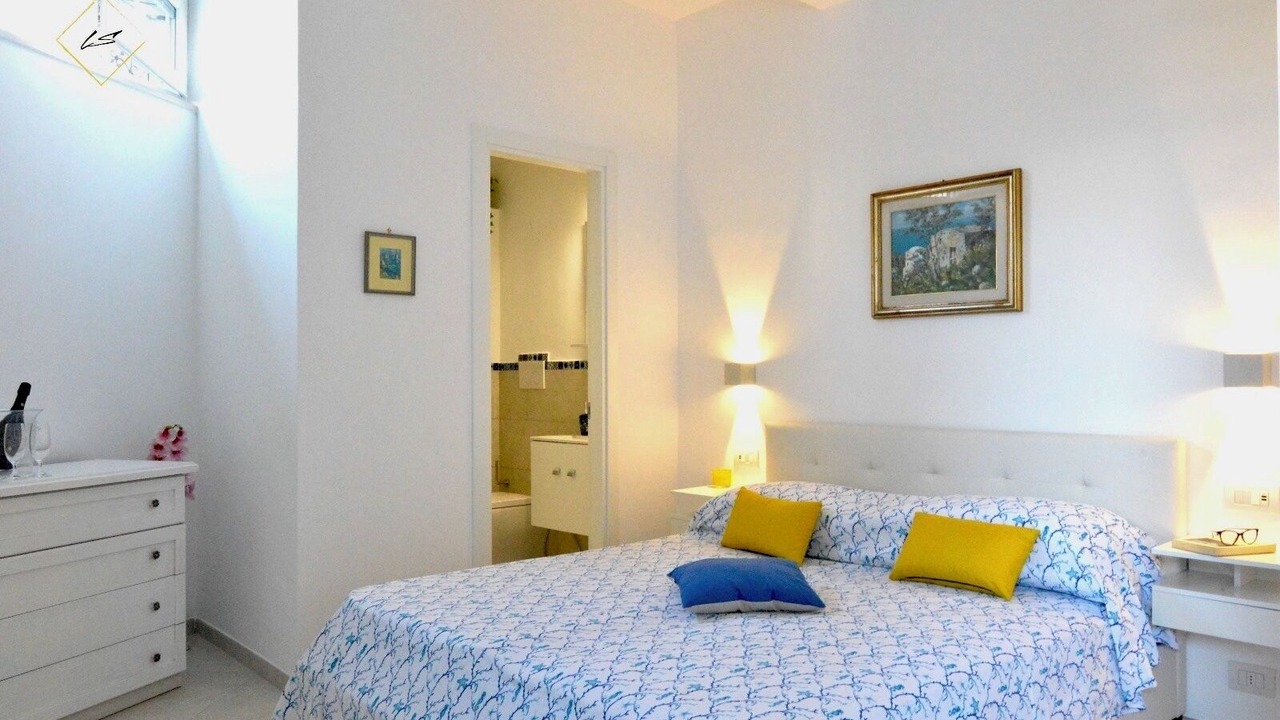 Photo of Bedroom in Capri