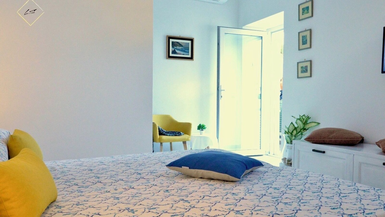 Photo of Bedroom in Capri