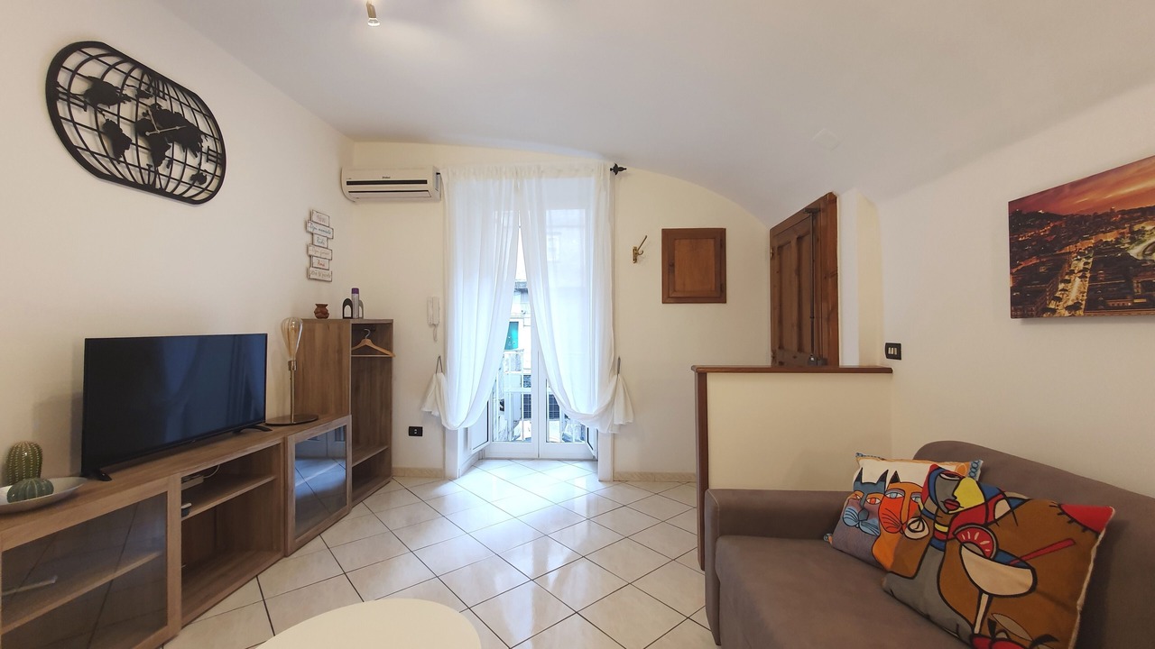 Photo of Livingroom in Naples City Centre