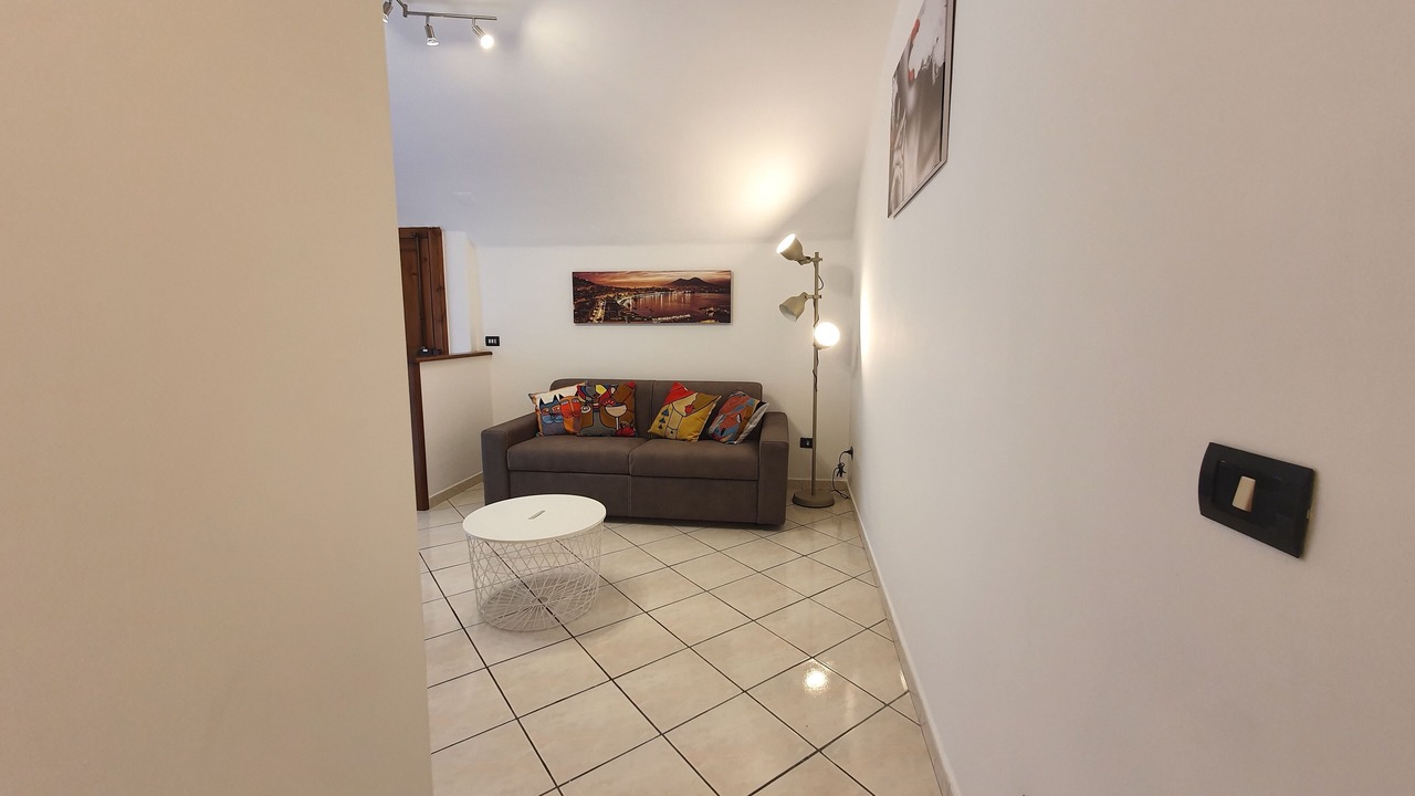 Photo of Livingroom in Naples City Centre