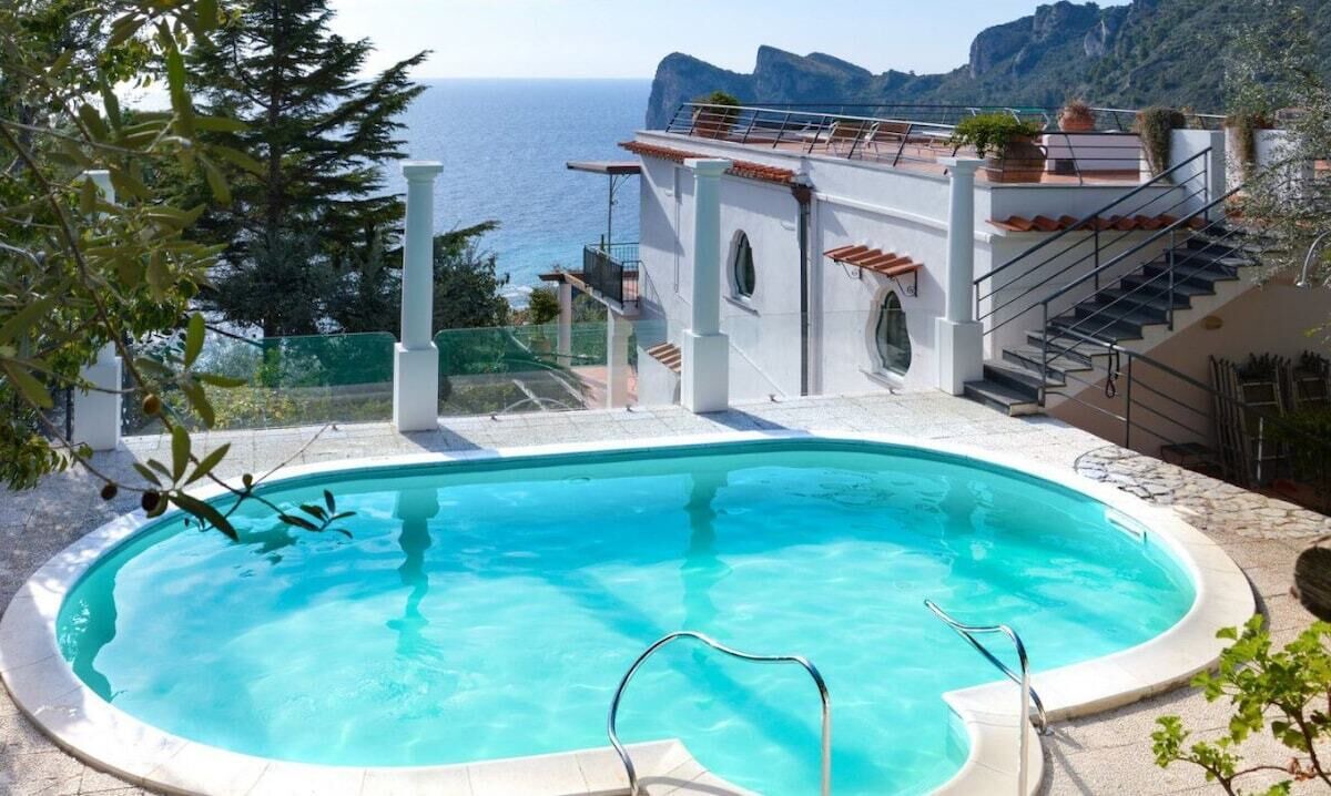 Photo of Outdoor in Sirenuse