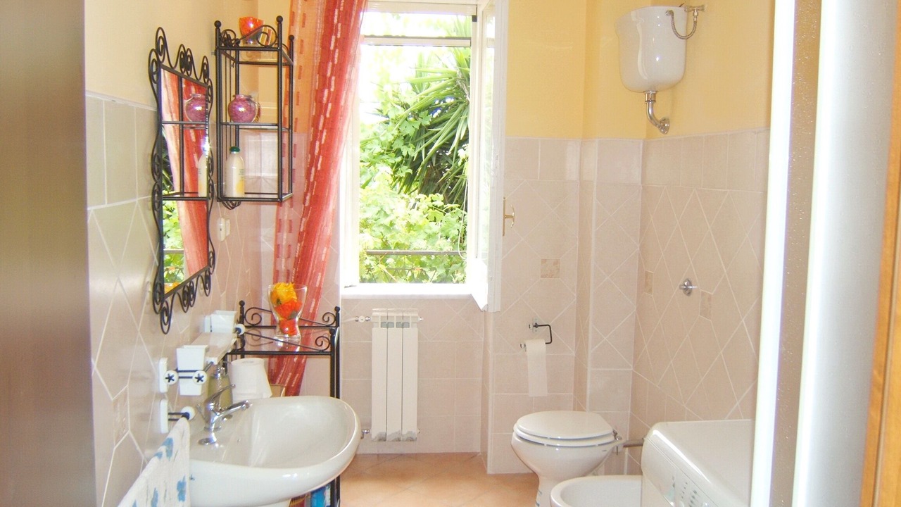 Photo of Bathroom in Ercolano