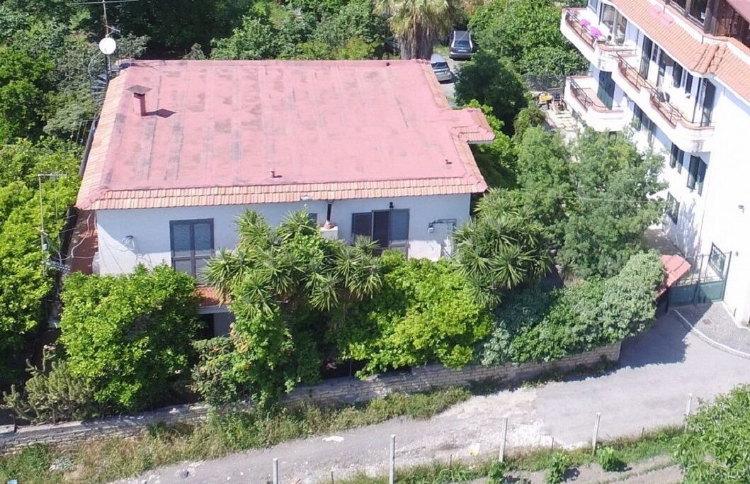 Photo of Outdoor in Ercolano