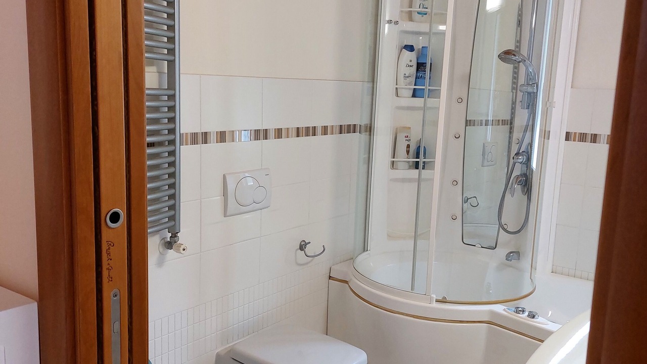 Photo of Bathroom in Angri