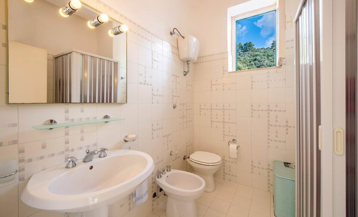 Photo of Bathroom in Marina del Cantone