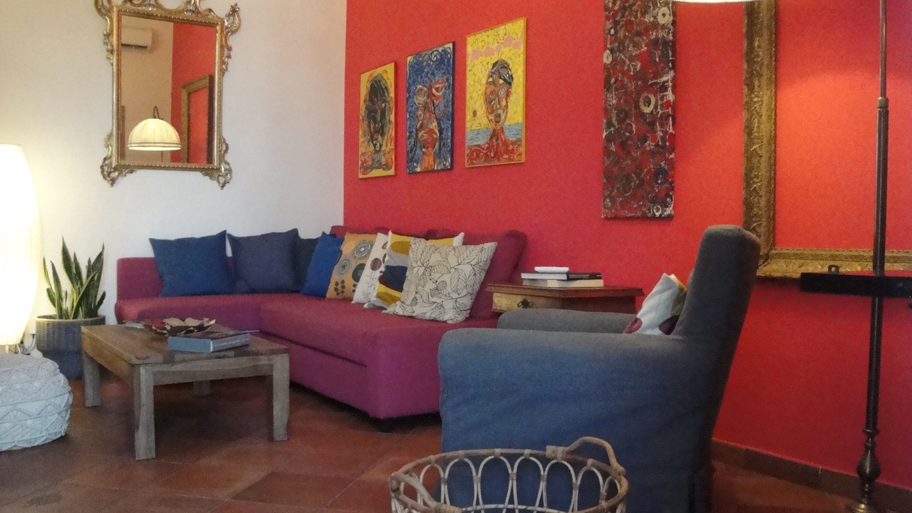 Photo of Livingroom in Naples City Centre