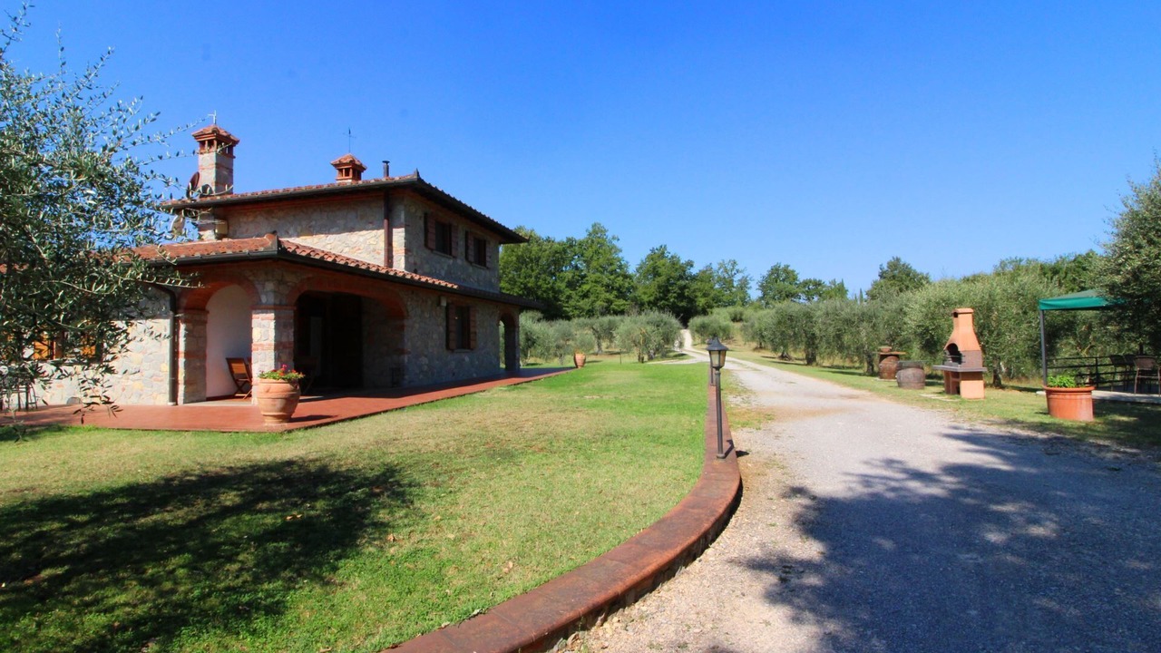 Photo of Others in Santarello