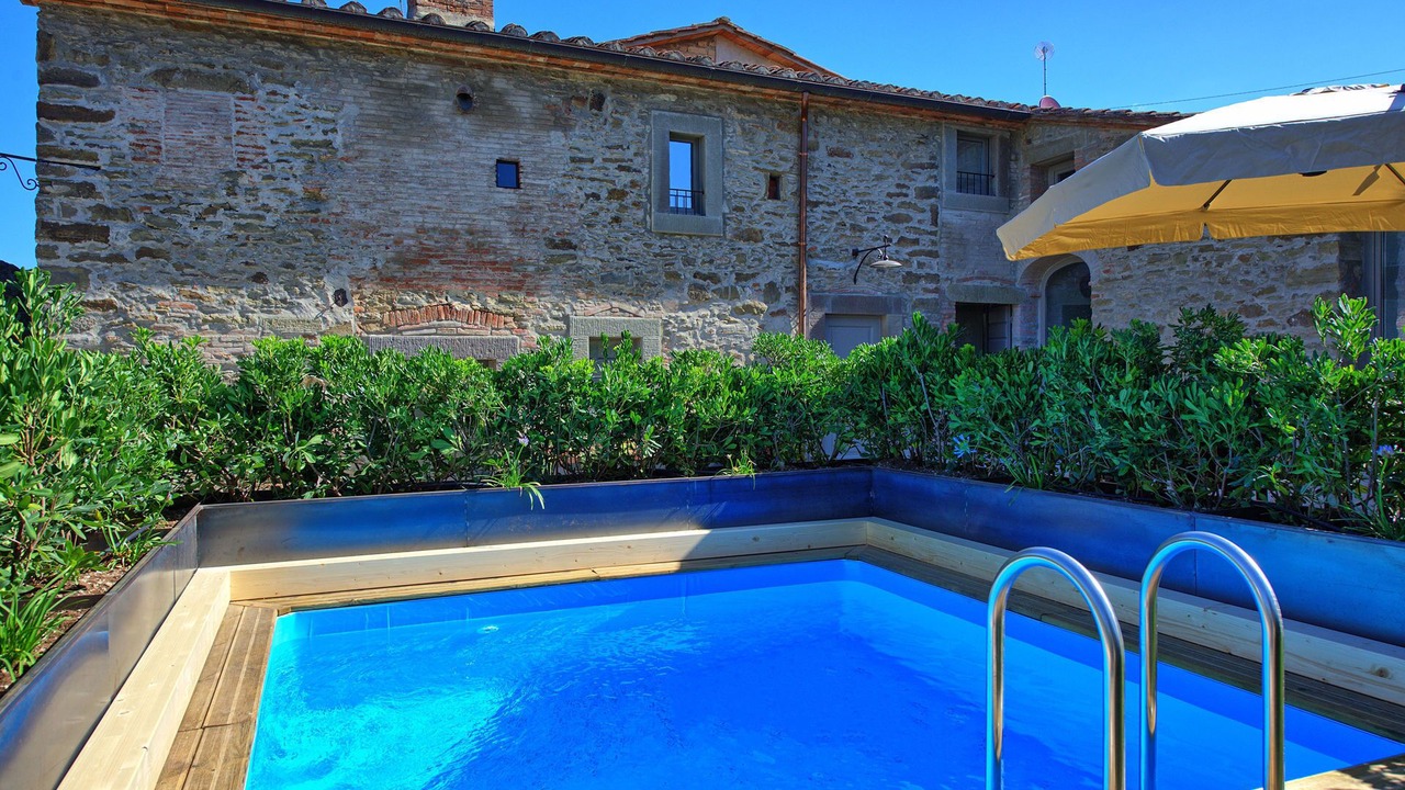 Photo of Outdoor in Camucia