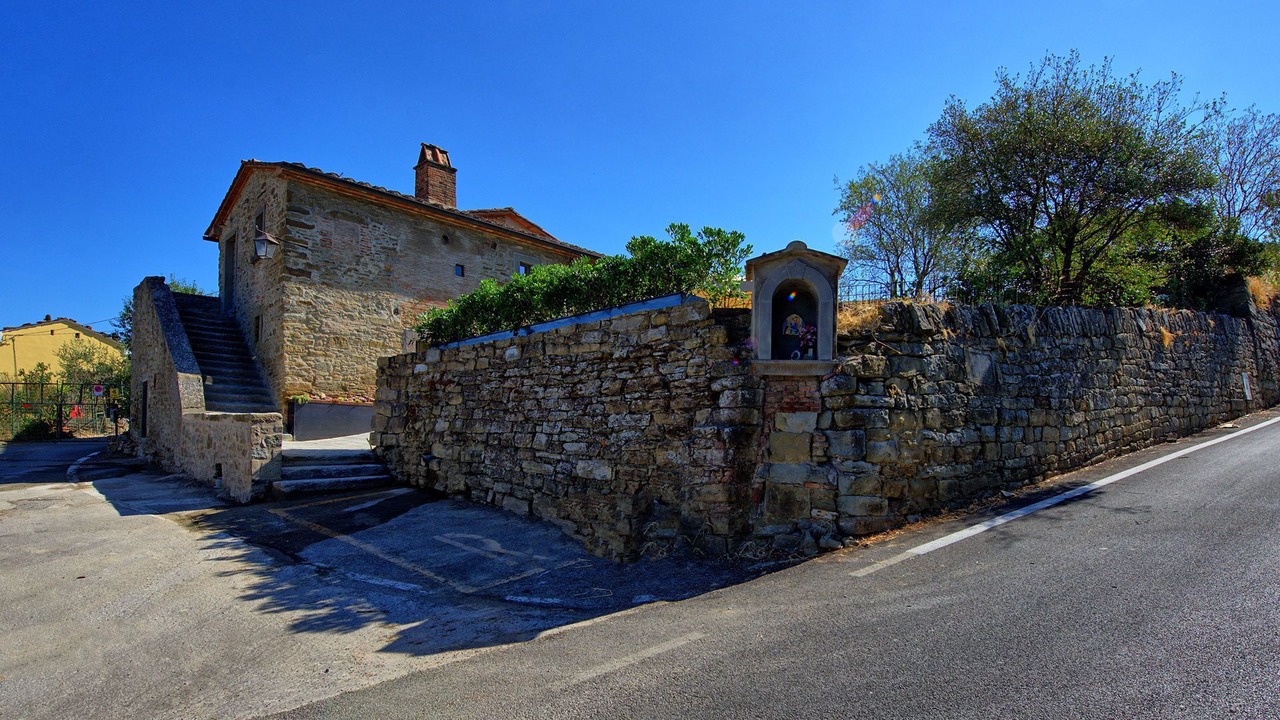 Photo of Outdoor in Camucia