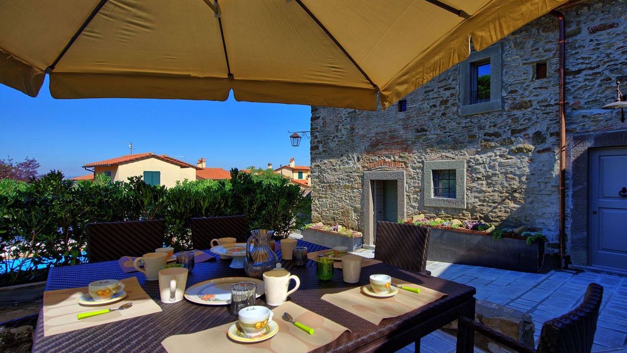 Photo of Patio Balcony in Camucia