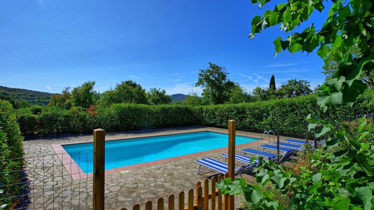 Photo of Outdoor in Ambra