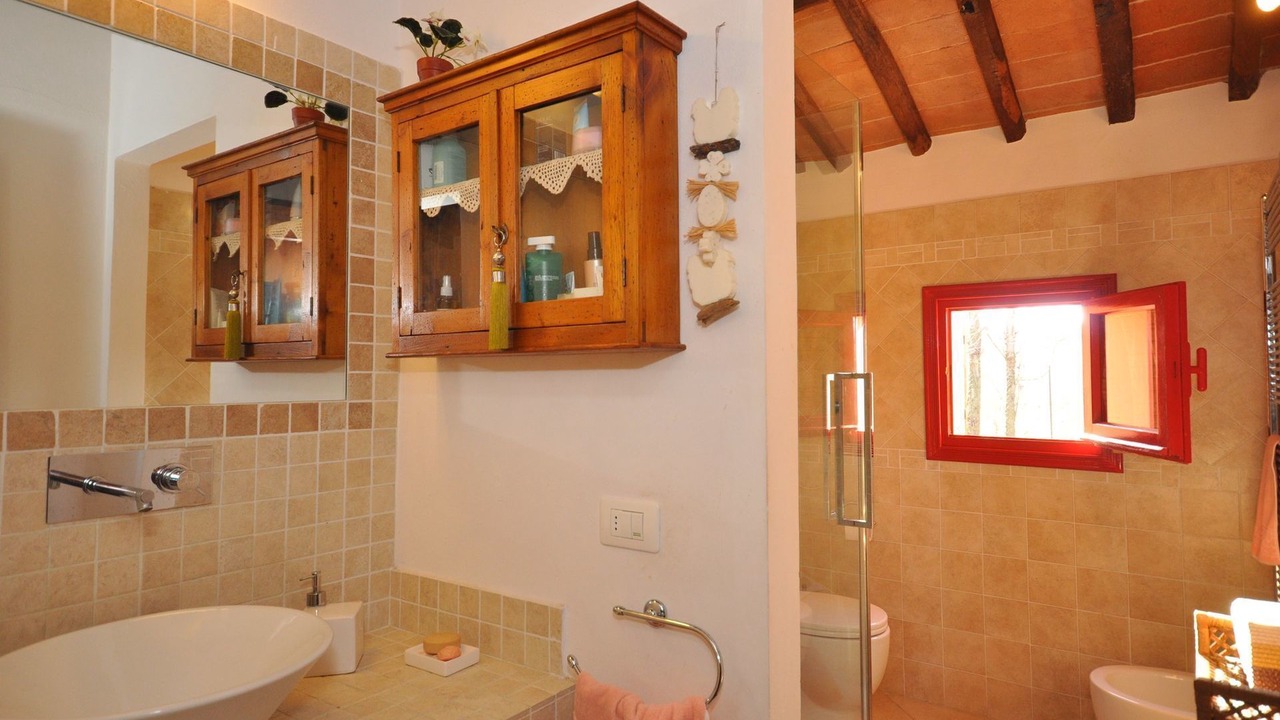 Photo of Bathroom in Cortona