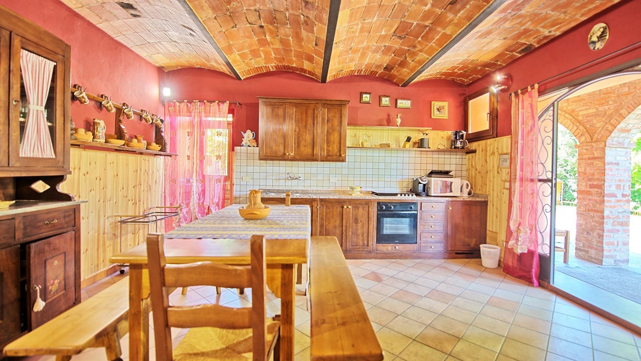 Photo of Bedroom in Lucignano